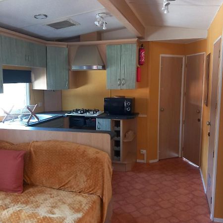 Mobil Home Chez Julie Verchaix ภายนอก รูปภาพ